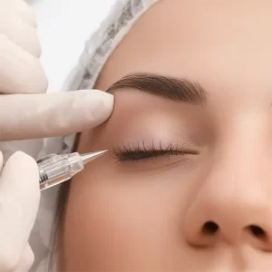 Microblading de ojos: eyeliner