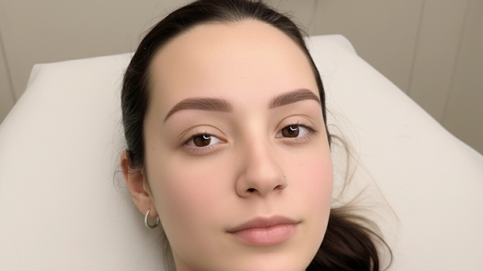 Resultado después del microshading de cejas